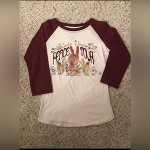 Peace Tour T-Shirt - Junior Size: Small - Jade Jeans - Excellent Used Condition